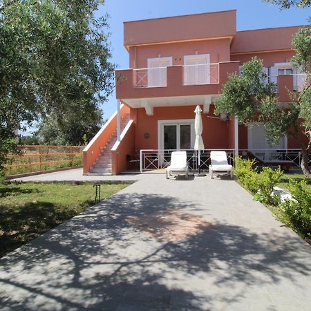 Laconian Collection Mavrovouni Beach House Githio Exterior foto