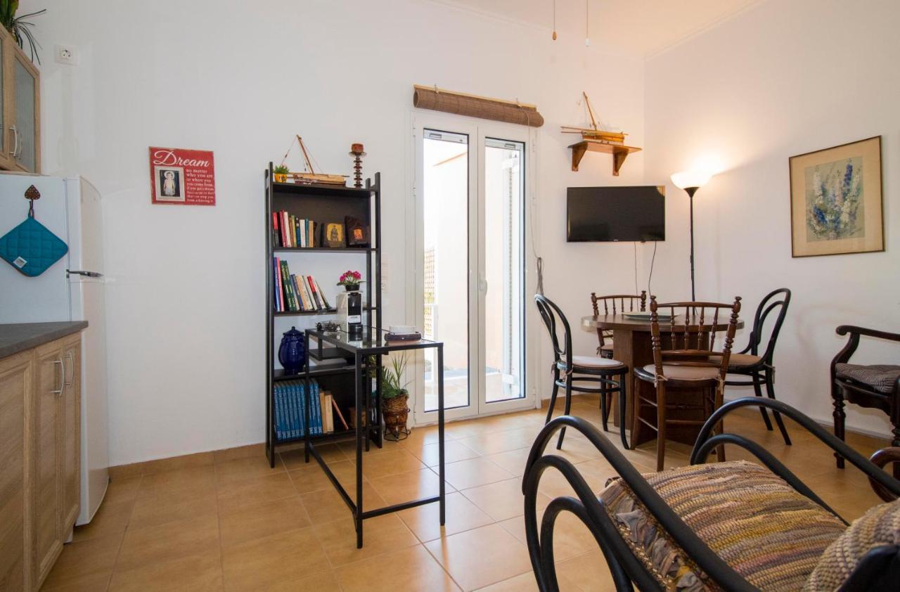 Laconian Collection Mavrovouni Beach House Githio Exterior foto