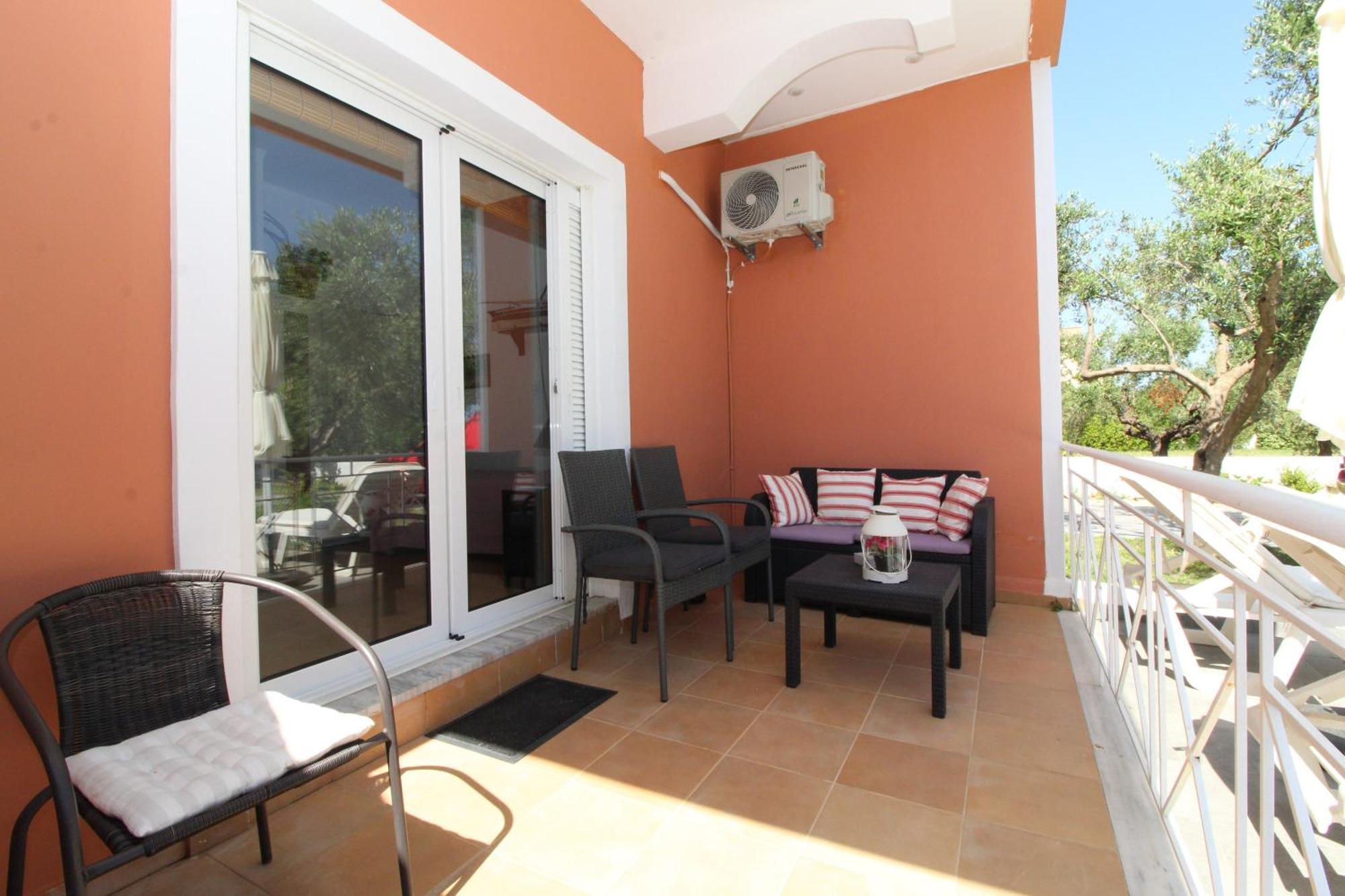 Laconian Collection Mavrovouni Beach House Githio Exterior foto