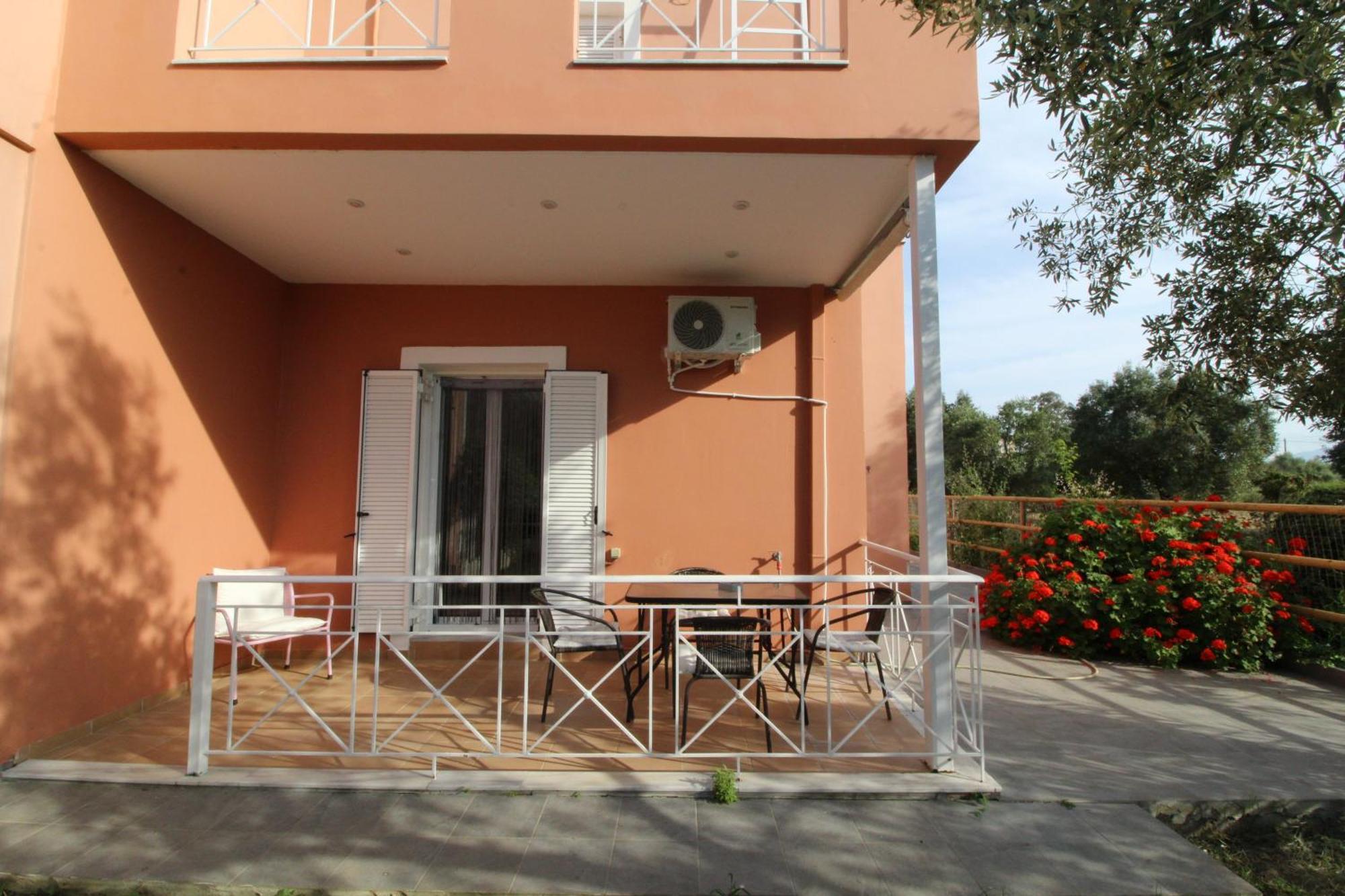 Laconian Collection Mavrovouni Beach House Githio Exterior foto