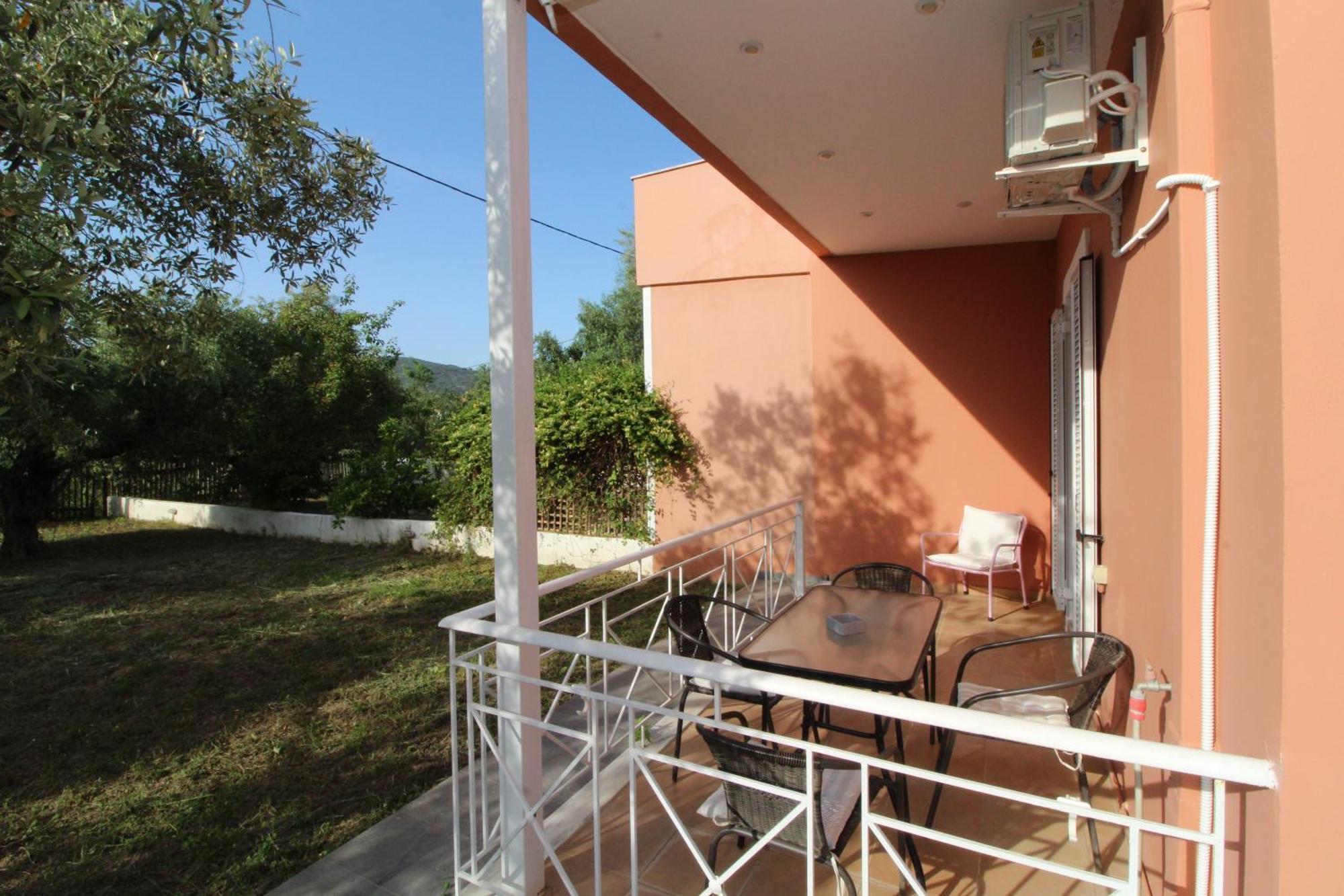 Laconian Collection Mavrovouni Beach House Githio Exterior foto