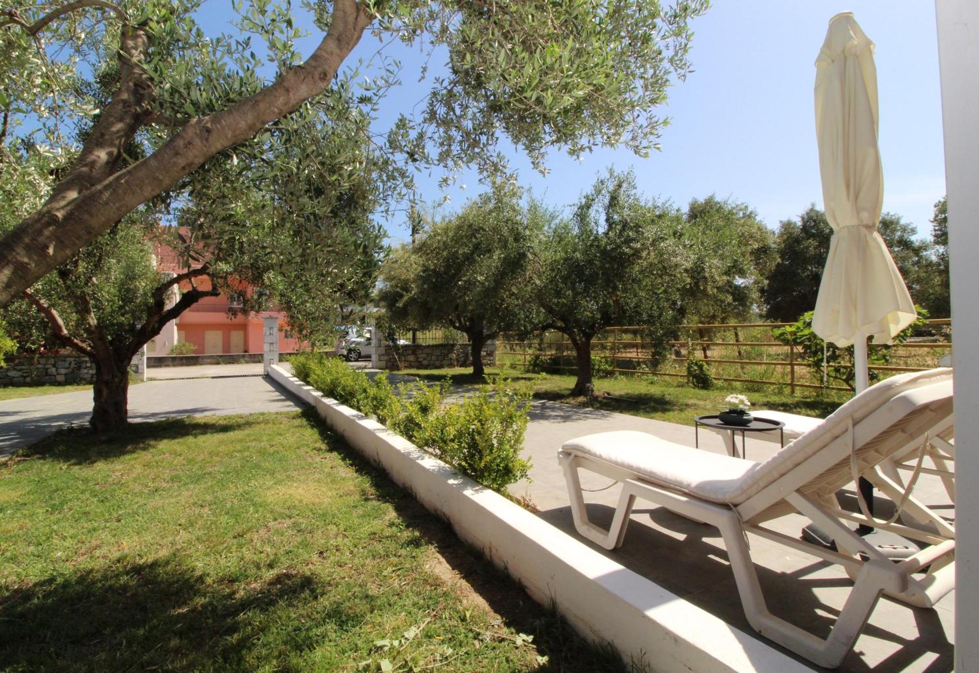 Laconian Collection Mavrovouni Beach House Githio Exterior foto