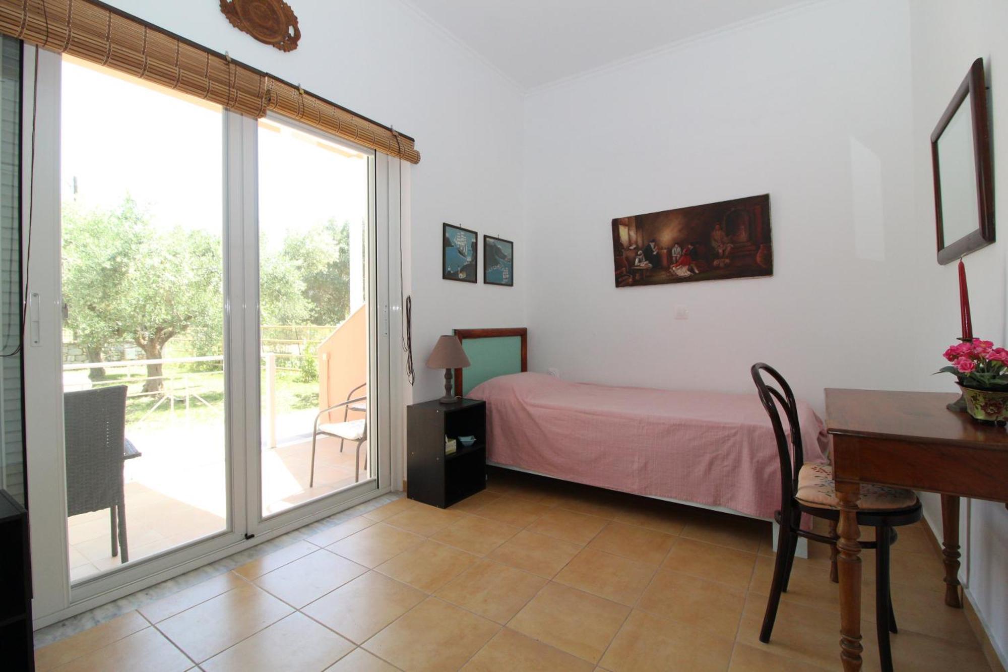 Laconian Collection Mavrovouni Beach House Githio Exterior foto
