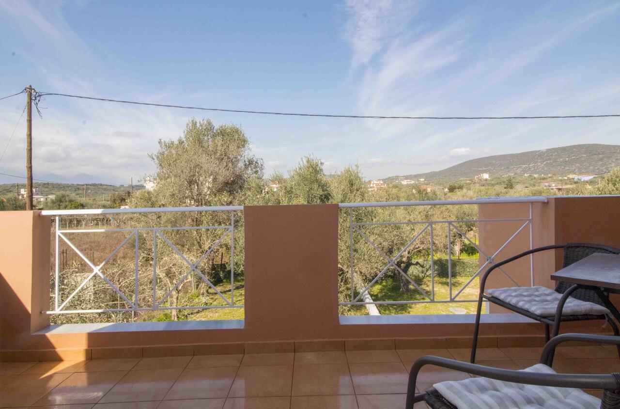 Laconian Collection Mavrovouni Beach House Githio Exterior foto